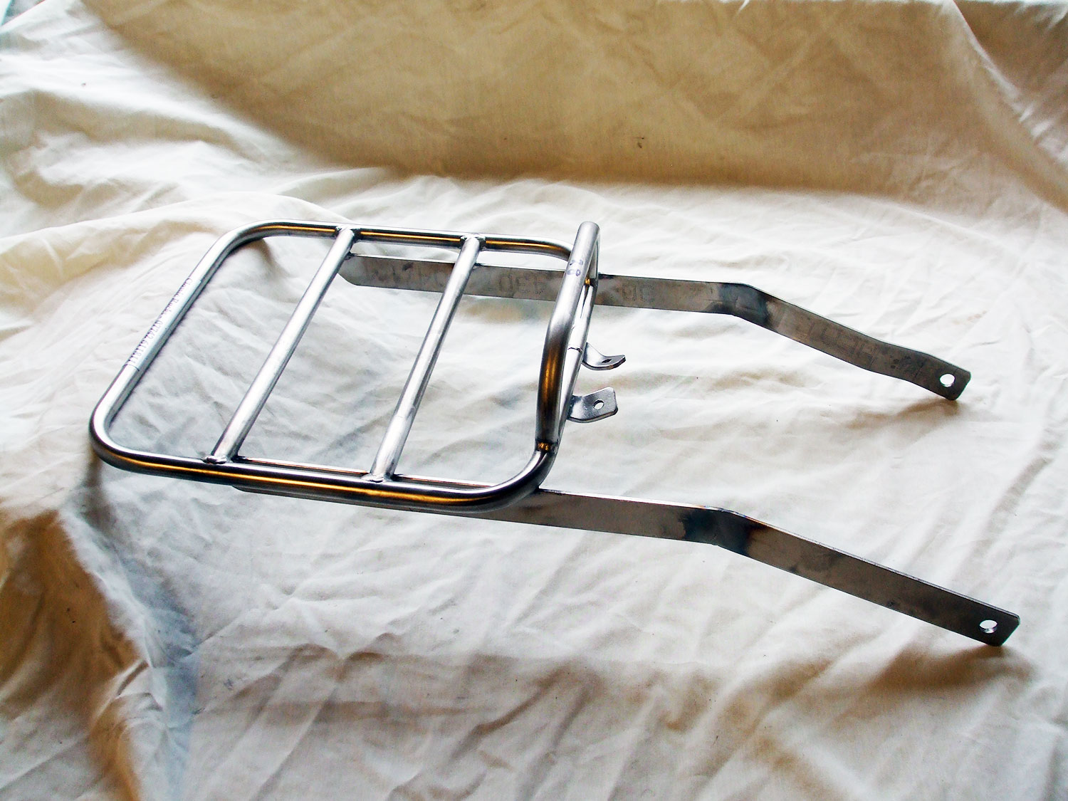 Stainless Steel Handlebar Clamps For BSA Bantam D7/D10/D14, C15, B40, A65 – 65-5333 / 97-2655